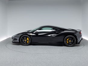 Ferrari F8 Spider | unterschiedliche Farben verfügbar | Ferrari 488 Nachfolger | Alternative zu Ferrari Roma Ferrari Portofino M Ferrari 812 Ferrari SF90 Ferrari 296 | Ferrari Hochzeitsauto | Ferrari Langzeitmiete | Ferrari Abo