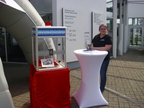 Gläserner Tresor / Safe / Glückstresor