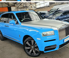 Rolls Royce Cullinan - nur mit Chauffeur