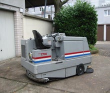 AL 7700 Kehr-Saug-Schrubbmaschine
