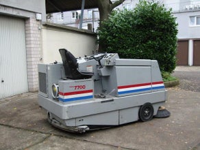 AL 7700 Kehr-Saug-Schrubbmaschine