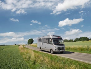Carthago liner-for-two 53  -  9G-Automatik  -  Rundsitzgruppe