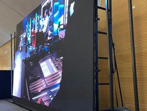 LED-Wand 5×3 m mieten München · Paket RADIANCE · Dry Hire