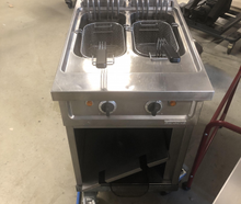 Doppelfritteuse elekt. 20 kW mieten – Küchengeräte