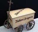Bäckertruhe mit Leiterwagen, Truhe, Kiste, Wagen, Karren, Bollerwagen