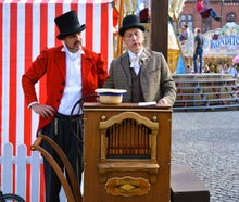 Drehorgelspieler - Drehorgel - Leierkastenmann