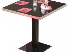 American Diner Tisch 76