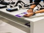 Fotobox / Sketchbot Zeichenroboter / KI-Roboter – Highlight für Messe & Event mieten - Galerie - Bild 3