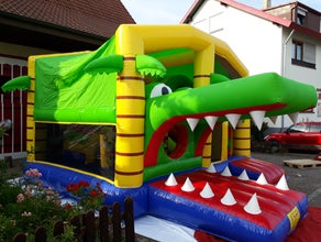 Hüpfburg Krokodil Multiplay