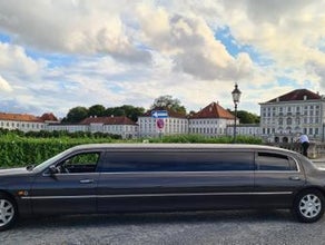 Stretchlimousinen als Hochzeitsfahrzeuge - Mieten Sie jetzt bei uns!