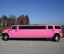 Pinke Stretchlimousine für ganz NRW buchen - Limo4vips.de
