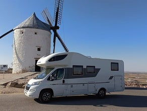 ADRIA CORAL XL 660 SL