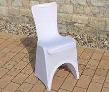 Stuhlhussen mieten – weiße Stretchhussen für Hochzeit, Bankett & Event