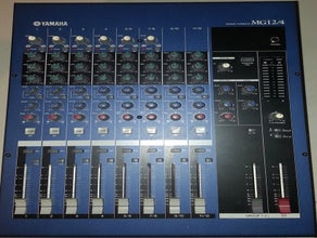 Kleinmixer Yamaha MG 12/4