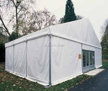 Festzelt 8m x 15m weiß mit 50% Sprossenfenster