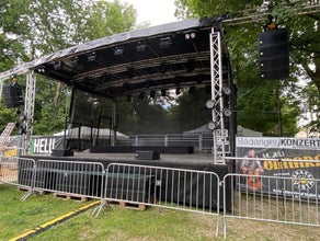 Trailer Bühne - Rundbogenbühne 8x6m
