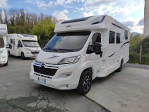 Camper semintegrale McLouis MC4-879