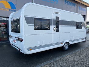 Hobby 540 UL De Luxe mit Einzelbetten und Rundsitzgruppe  Haustiere auf Nachfrage erlaubt