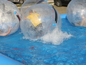 Aqua Balls / Aqua Zorbing / Wasserball / Waterball / Powerball Arena + Pool mieten