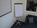 Flipchart, magnetisch, m. Rollen, weiß - Galerie - Bild 1