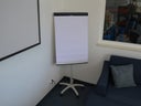 Flipchart, magnetisch, m. Rollen, weiß - Galerie - Bild 1