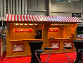Verkaufshütte, Doppel-Bude z.B. für den Weihnachtsmarkt, Marktstand, Bude, Weihnachtsmarktbude, Verkaufsstand, Teststation, Testbude, Corona