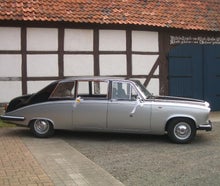 Jaguar Staatskarosse - Modell Daimler DS 420-/ 7-Sitzer- Modell von "Queen Mum"