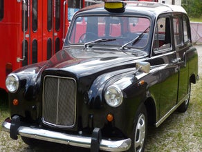 Londontaxi, US-Schulbus, Van, Stretchlimousine, Mietwagen, Oldtimerbus, Londonbus, Amerikanischer Schulbus, englischer Doppeldeckerbus, Busunternehmen, Cab