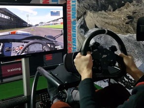 Virtual Reality Full Motion Rennsimulator Simulator VR
