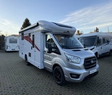 Super schönes teilintegriertes Wohnmobil von Roller in Porto , Modell 266 Spring Edition