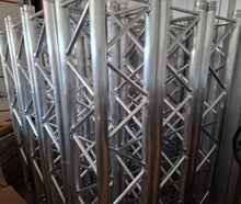 Global Truss F34 / 4 Punkt Alu Traverse , Messe , Event oder Party
