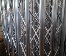 Global Truss F34 / 4 Punkt Alu Traverse , Messe , Event oder Party