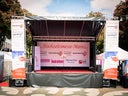 Mobile Bühne 6m x 5m Eventbühne moderne Anhängerbühne smartStage 30