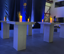 LED Outdoor Kerzen Akku Set 8 Stück mieten – Miettisch, Eventtisch, Veranstaltungstisch, Partytisch