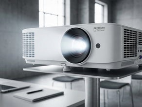 Beamer mieten (ab € 69,90): 4K UHD & HDR ✓ Heimkino, Gartenkino & Public Viewing ✓ Bis 300 Zoll ✓ Leinwand optional ✓ Kautionsfrei ✓ 28 Standorte