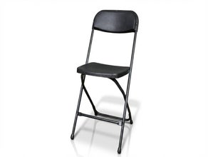 Klappstuhl Metall Schwarz mieten – Praktische Reihenbestuhlung für Events
