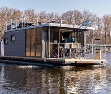 my Seahouse 1 Luxus Hausboote mieten auf der Mecklenburgischen Seenplatte! Führerscheinfrei!