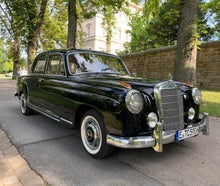 Oldtimer Mercedes Benz Ponton 220 S 1959
