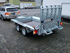 Baumaschinenanhänger Transportanhänger