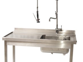 Zulauftisch m. Pendelbrause