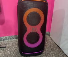 JBL PartyBox Stage 320 mieten – Sound, Mikrofone & beeindruckende JBL Lichtshow