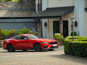 Ford Mustang Mach 1 5.0 V8 Nagelneues DE Fahrzeug mieten 460PS Mietwagen Sportwagen