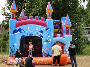 Hüpfburgen in der Größe XL, Maße ca. 5x7 Meter in verschiedenen Modellen verfügbar
