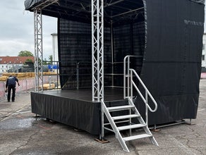 Mobile Bühnentrailer STAGEMOBIL S