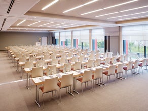 Mövenpick Hotel Frankfurt City