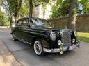 Oldtimer Mercedes Benz Ponton 220 S 1959 Hochzeitsauto - Galerie - Bild 1