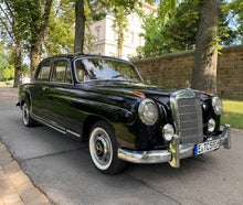 Oldtimer Mercedes Benz Ponton 220 S 1959 Hochzeitsauto
