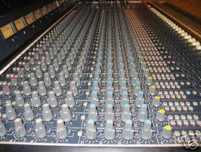 Soundcraft 8000 FOH und Monitor Mischpult