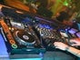 Pioneer CDJ2000NX2   professioneller DJ CD Player - Galerie - Bild 2
