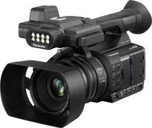 Panasonic Profi FullHD Videokamera / Camcorder AG-AC30 mit SD-Karte und HDMI Out für z.B. Webstream Karten / Livetreams / Videoregiepulte